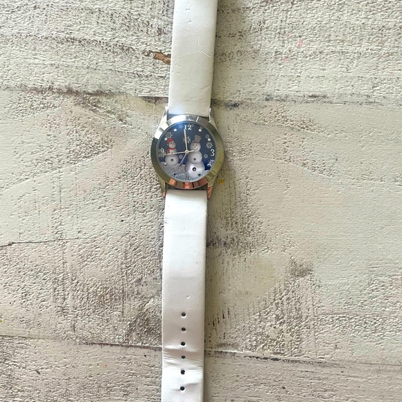 Watch - Picture 1 of 1